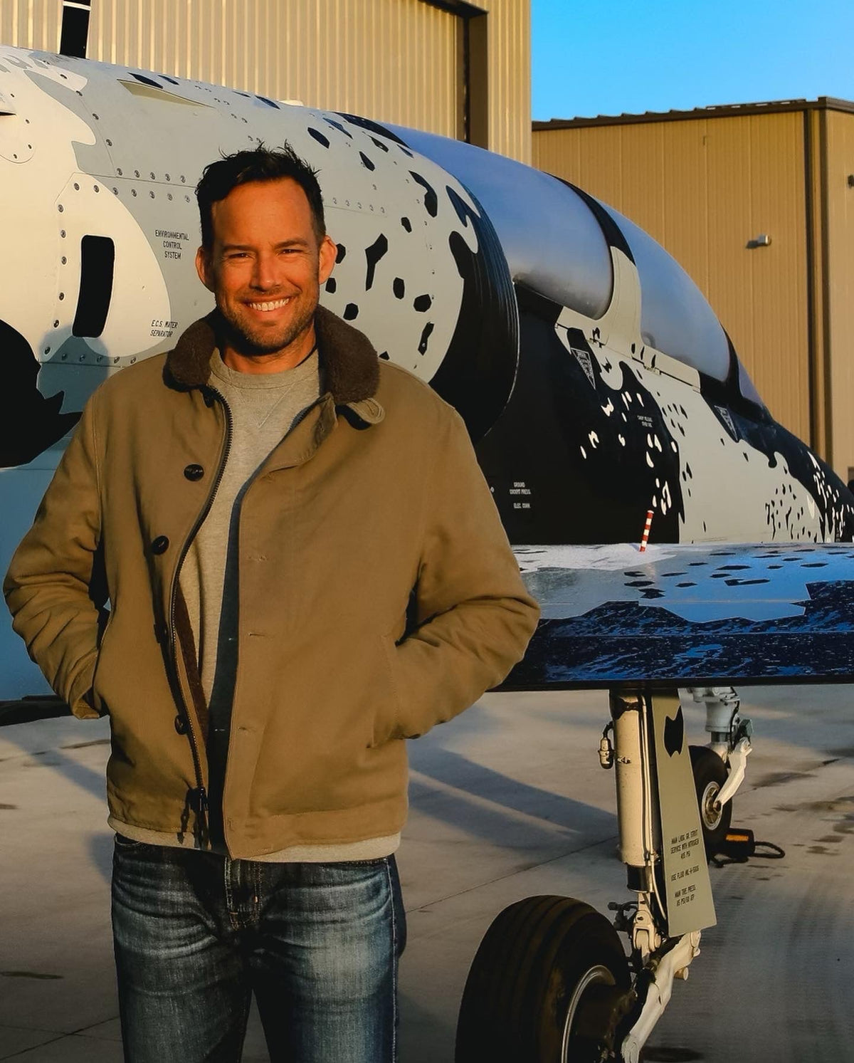 Cooler days and crisp nights, hot coffee and outerwear… the fall season is officially back! - Cockpit USA