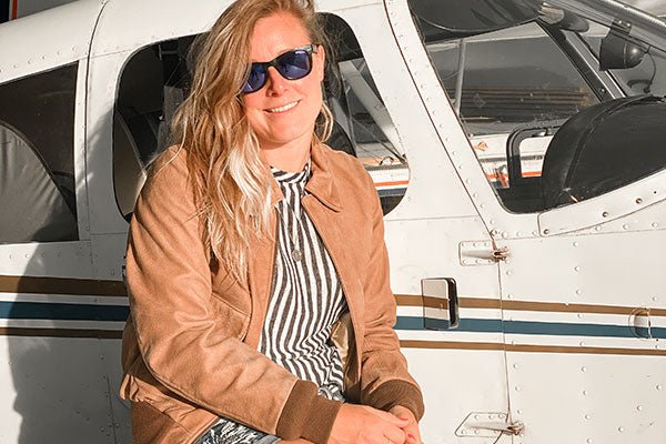 Off Duty with Pilot Annie - Cockpit USA