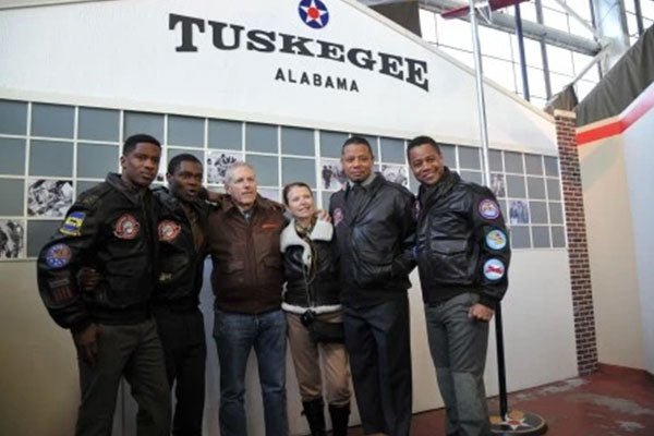 Stars of 'Red Tails' Movie descend on AAM - Cockpit USA